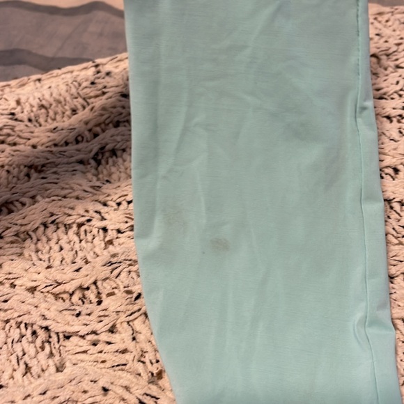 Vineyard Vines Hooded Swim Shirt - Picture 9 of 9